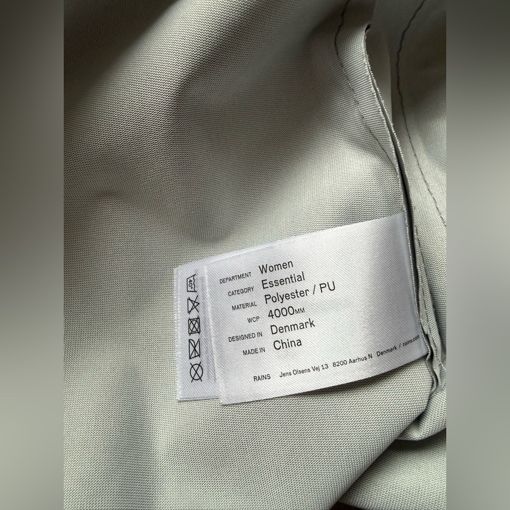 Rains Curve W Jacket Size XXS/XS - Picture 5 of 5